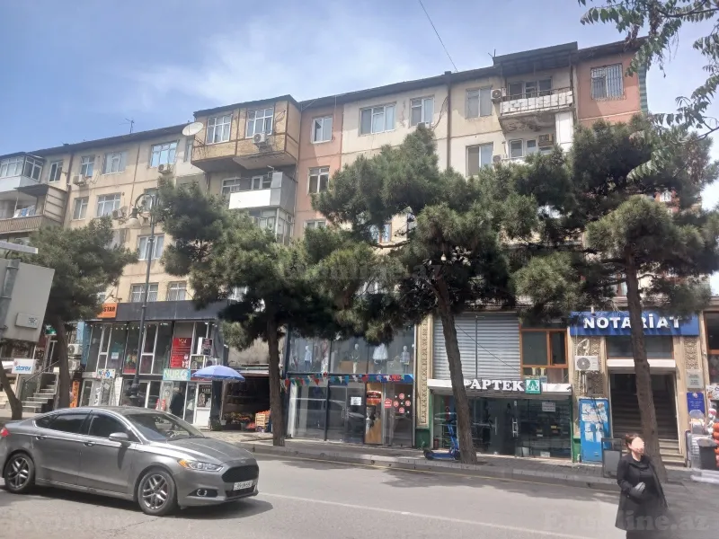 2 otaqlı Mənzil 58 m² Memar Əcəmi m. Satılır