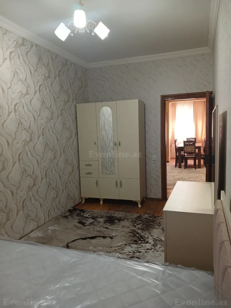 Satılır 2 otaqlı Mənzil Köhnə tikili 58 m² Memar Əcəmi m. - şəkil 4