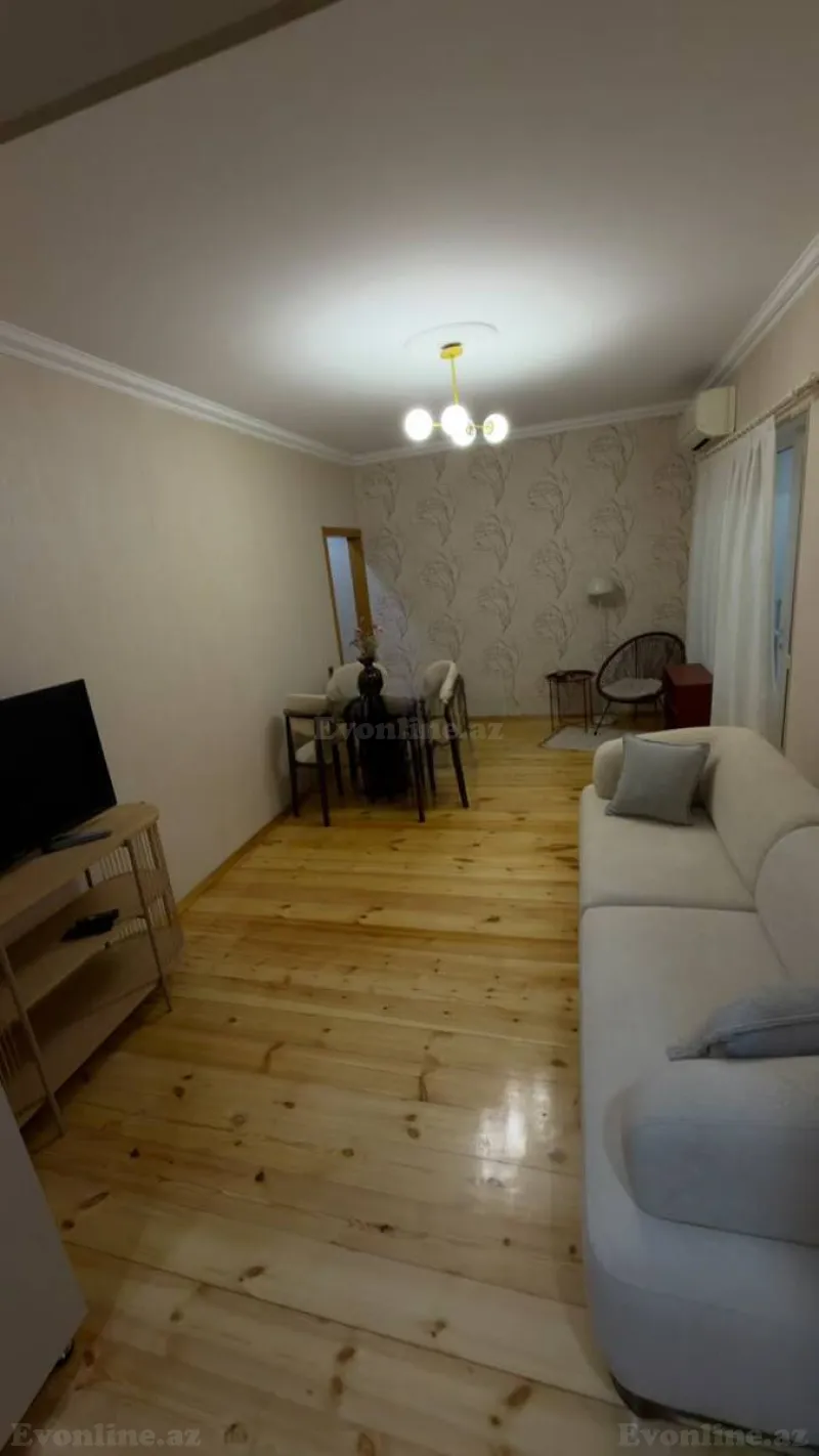2 otaqlı Mənzil 45 m² 8-ci mikrorayon Kirayə verilir