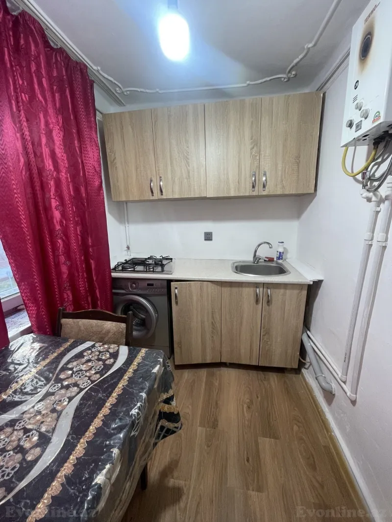 Kirayə verilir 1 otaqlı Mənzil Köhnə tikili 35 m² Elmlər Akademiyası m. - şəkil 5