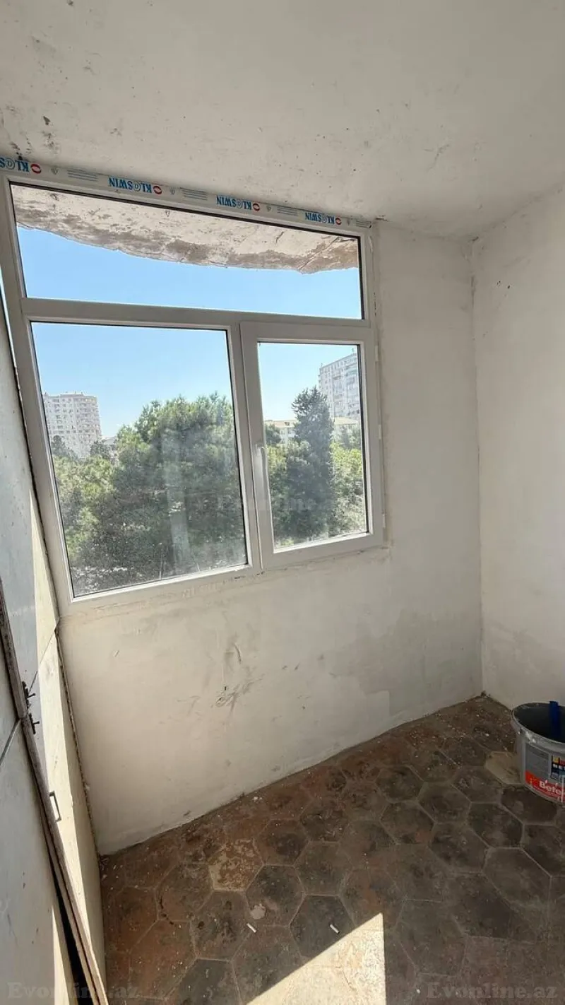 Satılır 2 otaqlı Mənzil Köhnə tikili 50 m² İnşaatçılar m. - şəkil 10