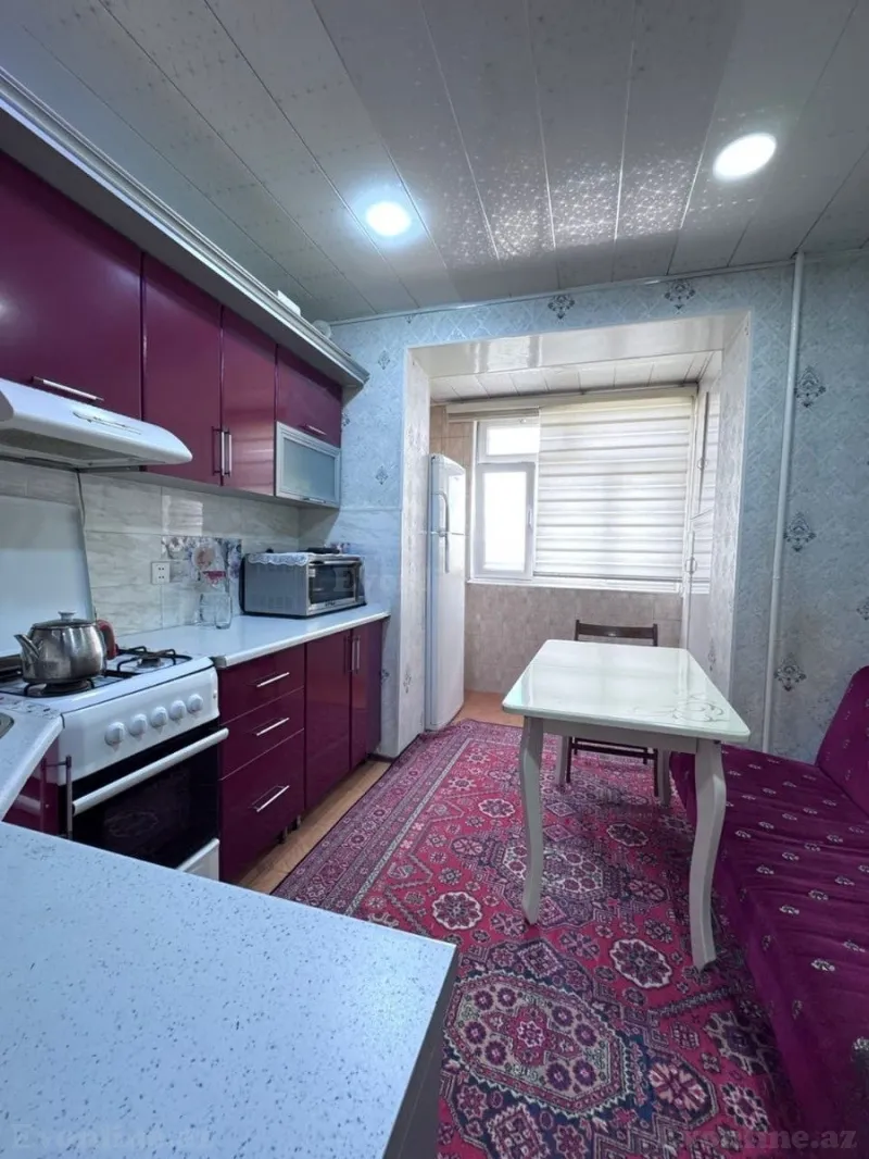 Satılır 3 otaqlı Mənzil Köhnə tikili 75 m² Yeni Günəşli - şəkil 4