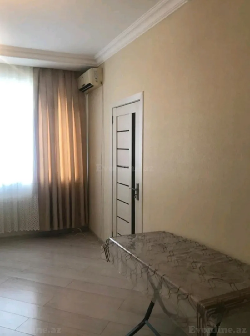 Kirayə verilir 2 otaqlı Mənzil Köhnə tikili 40 m² Memar Əcəmi m. - şəkil 2