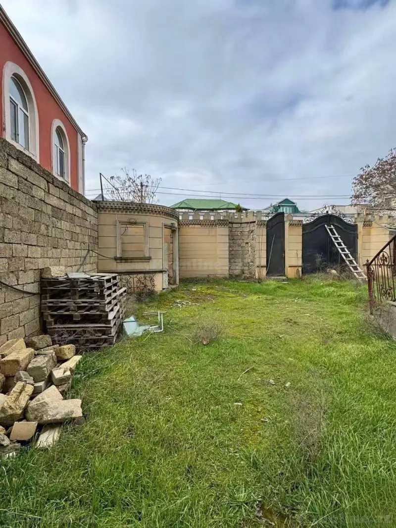 Satılır 9 otaqlı Həyət evi 680 m² Badamdar - şəkil 2