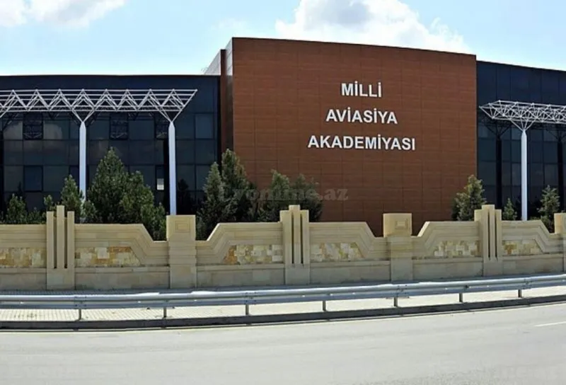 3 otaqlı Həyət evi 120 m² Binə Kirayə verilir