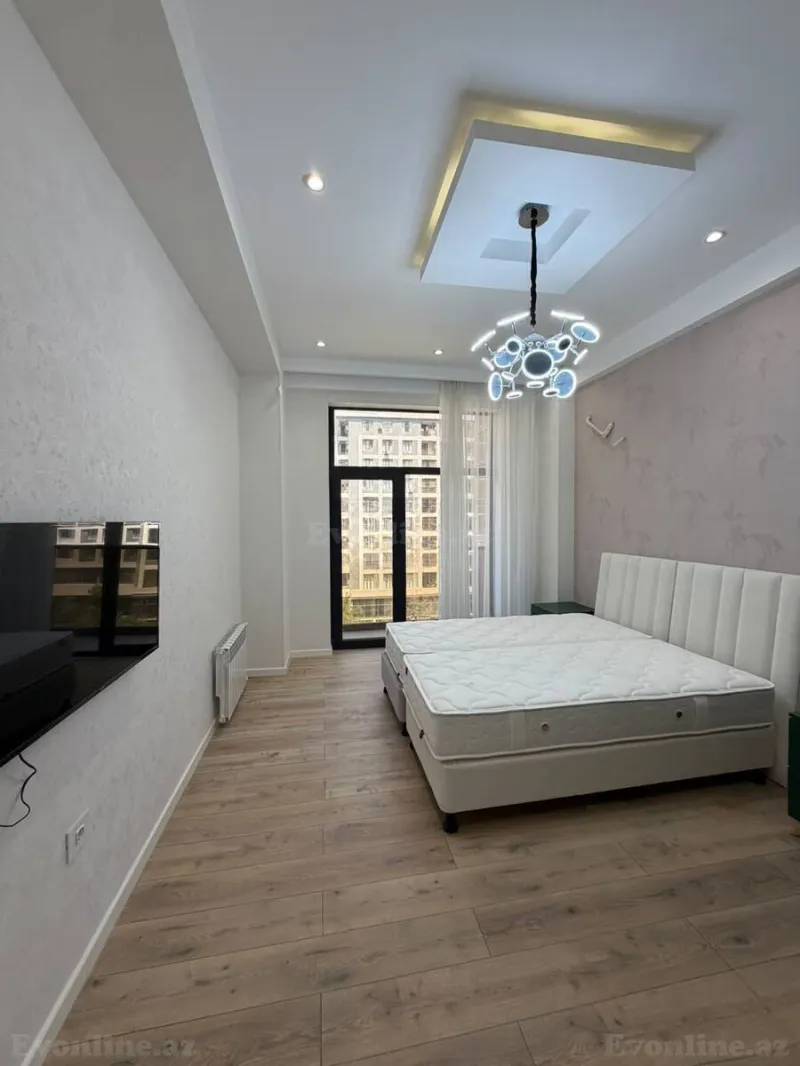 Satılır 2 otaqlı Mənzil Yeni tikili 84 m² 28 May m. - şəkil 13