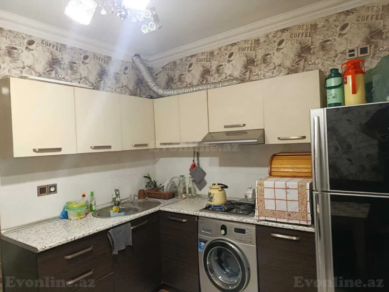 Satılır 3 otaqlı Mənzil Köhnə tikili 75 m² Yeni Günəşli - şəkil 6