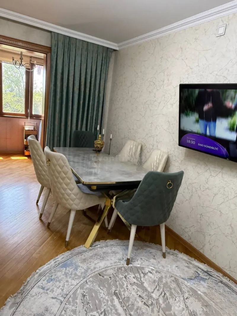 Satılır 3 otaqlı Mənzil Köhnə tikili 68 m² Neftçilər m. - şəkil 3