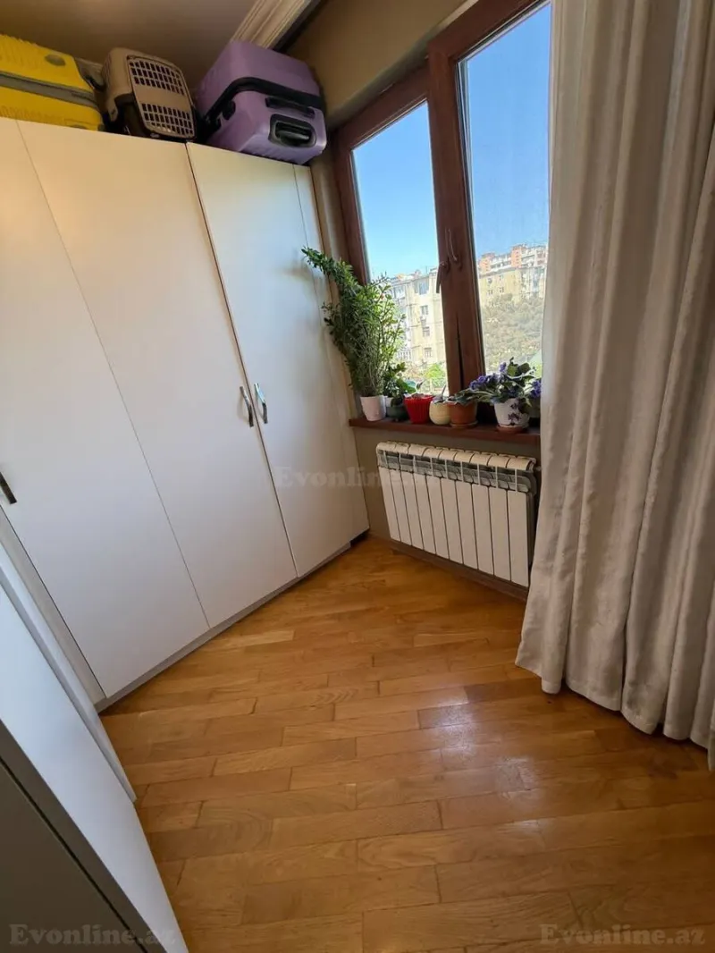 Satılır 3 otaqlı Mənzil Köhnə tikili 68 m² Neftçilər m. - şəkil 7
