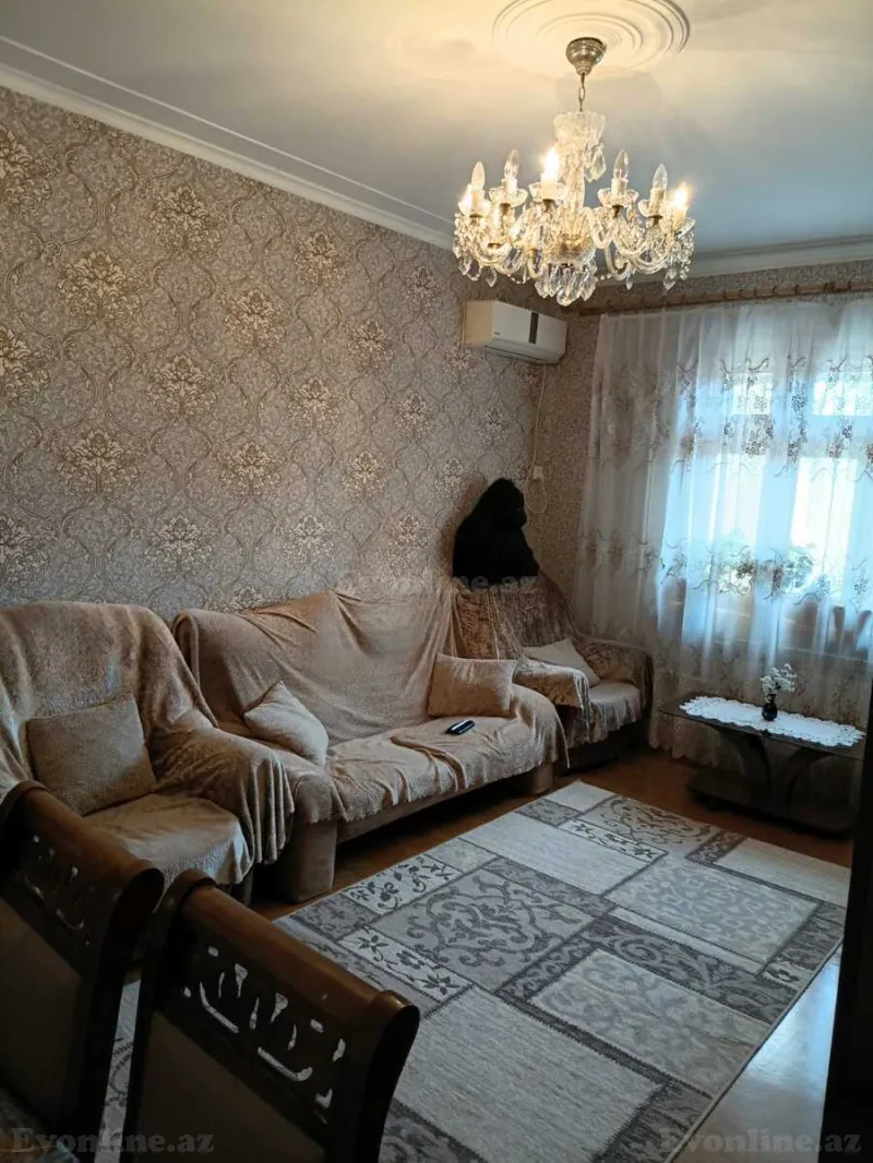 Satılır 5 otaqlı Mənzil Köhnə tikili 110 m² Yeni Günəşli - şəkil 3
