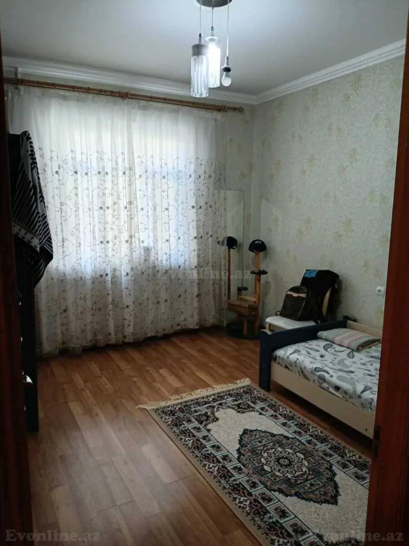 Satılır 5 otaqlı Mənzil Köhnə tikili 110 m² Yeni Günəşli - şəkil 6