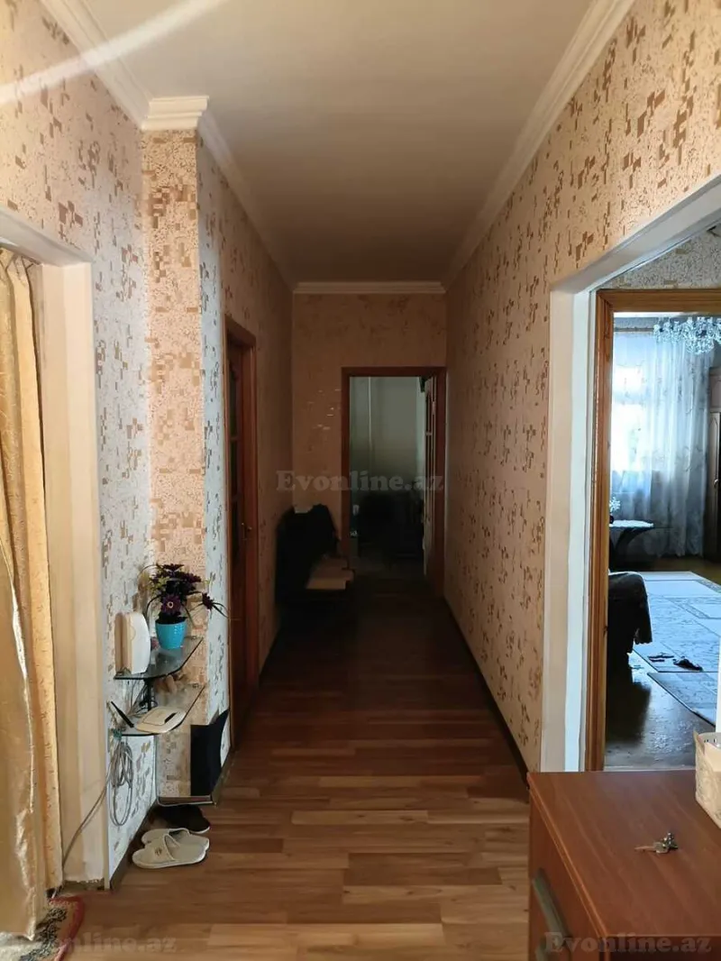 Satılır 5 otaqlı Mənzil Köhnə tikili 110 m² Yeni Günəşli - şəkil 8