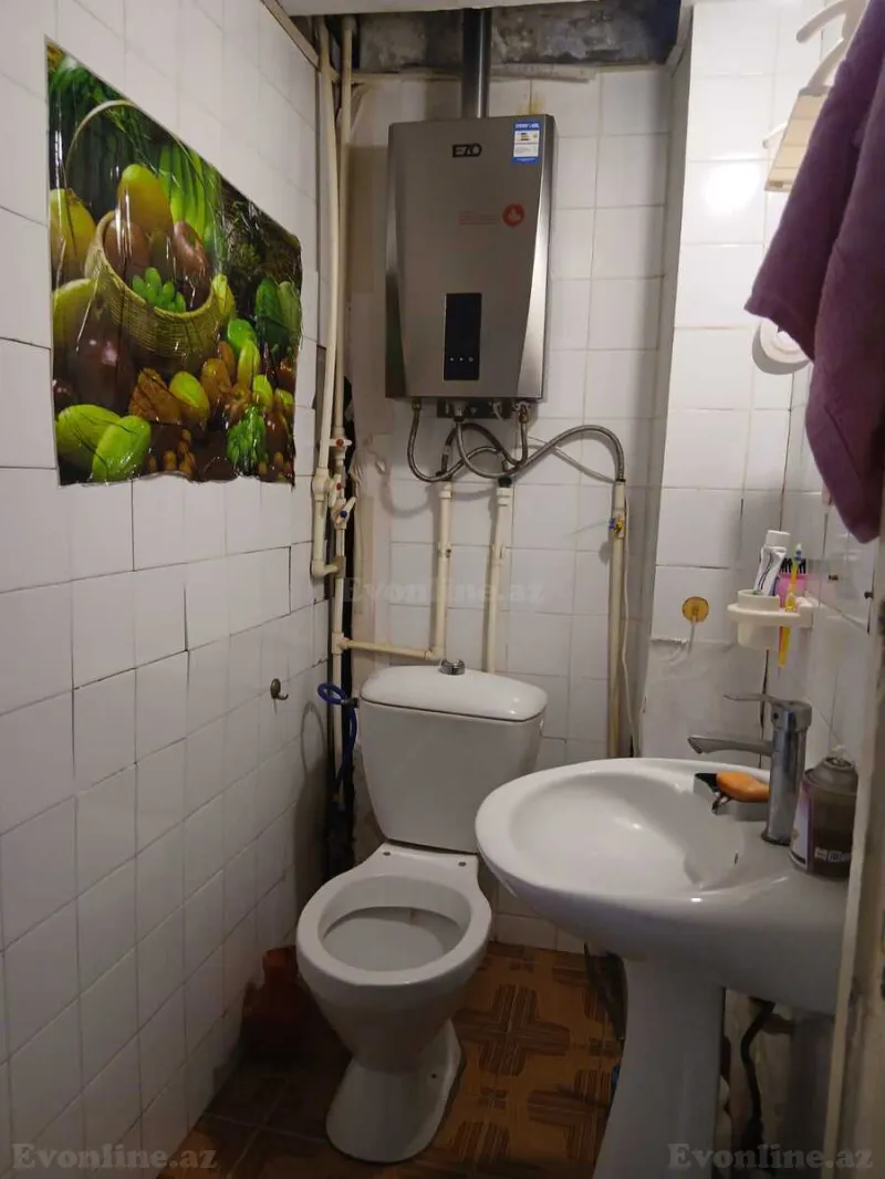 Satılır 5 otaqlı Mənzil Köhnə tikili 110 m² Yeni Günəşli - şəkil 9