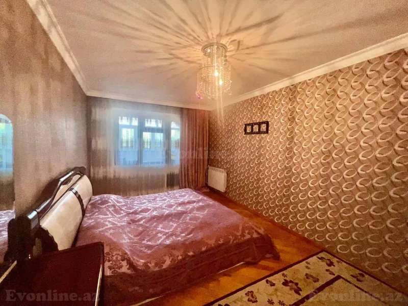 Satılır 4 otaqlı Mənzil Köhnə tikili 95 m² Xalqlar Dostluğu m. - şəkil 7