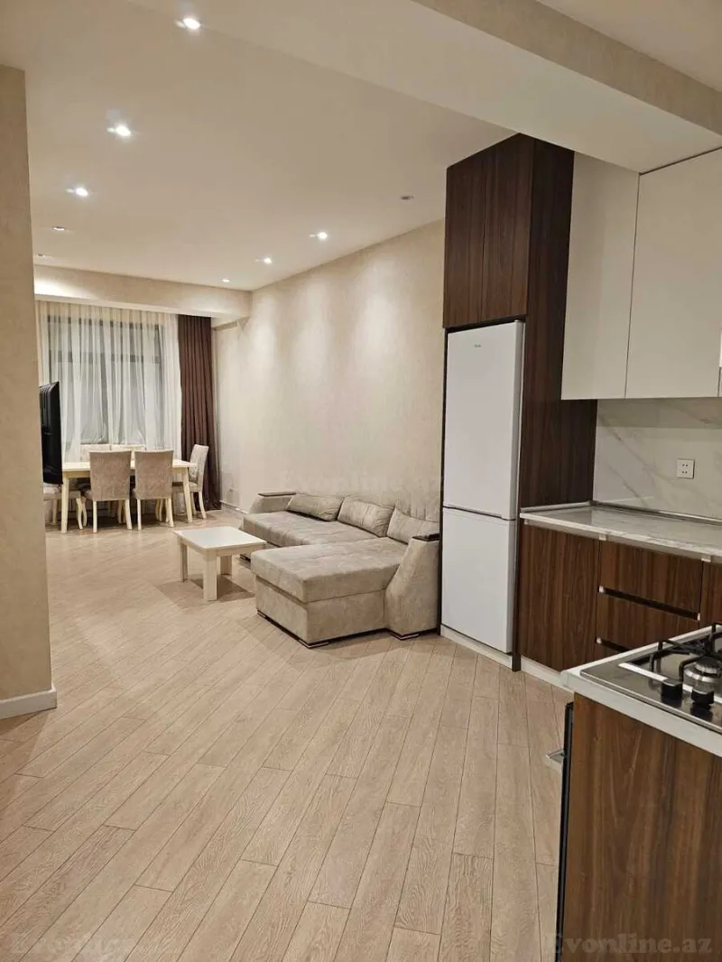 Kirayə verilir 2 otaqlı Mənzil Köhnə tikili 75 m² Nəsimi r. - şəkil 2
