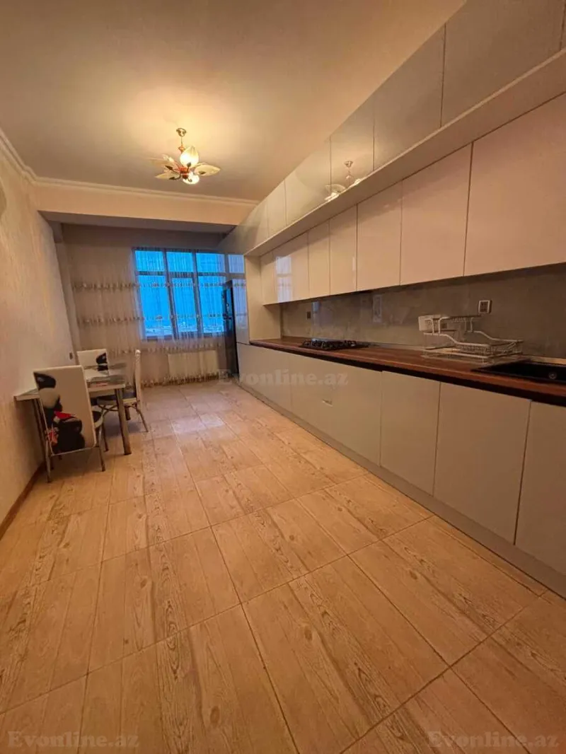 Kirayə verilir 3 otaqlı Mənzil Yeni tikili 140 m² Bayıl - şəkil 9