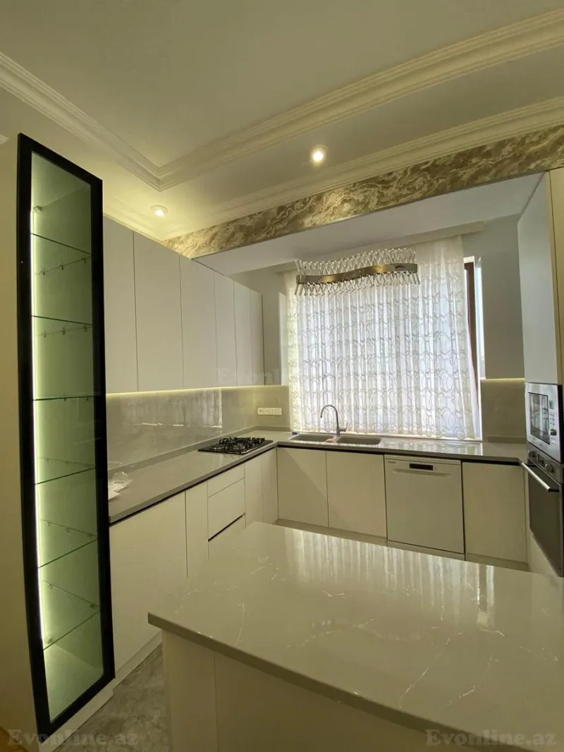 Satılır 3 otaqlı Mənzil Yeni tikili 131.5 m² 28 May m. - şəkil 8