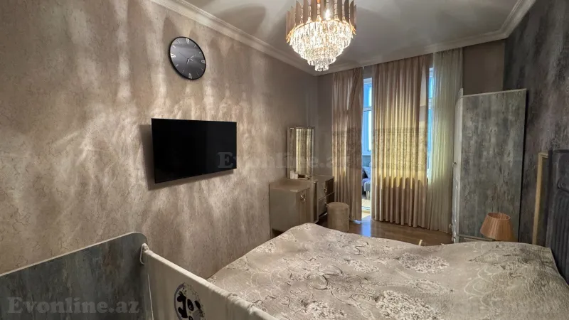 Satılır 3 otaqlı Mənzil Yeni tikili 140 m² Xalqlar Dostluğu m. - şəkil 8