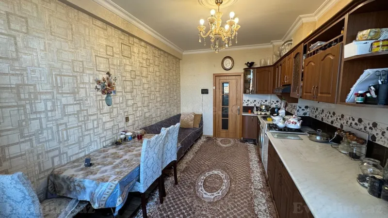Satılır 3 otaqlı Mənzil Yeni tikili 140 m² Xalqlar Dostluğu m. - şəkil 26