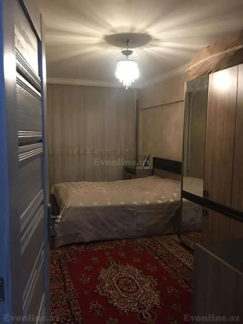 Satılır 3 otaqlı Mənzil Köhnə tikili 70 m² Gənclik m. - şəkil 10