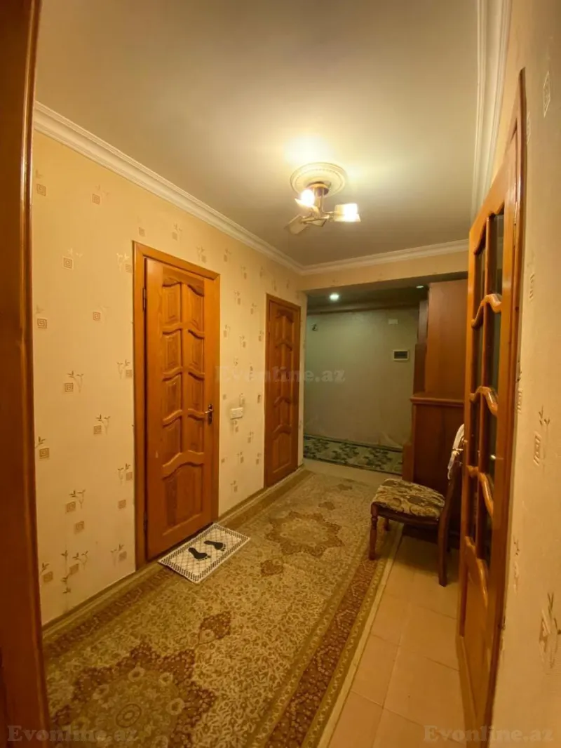 Satılır 3 otaqlı Mənzil Köhnə tikili 70 m² Gənclik m. - şəkil 15