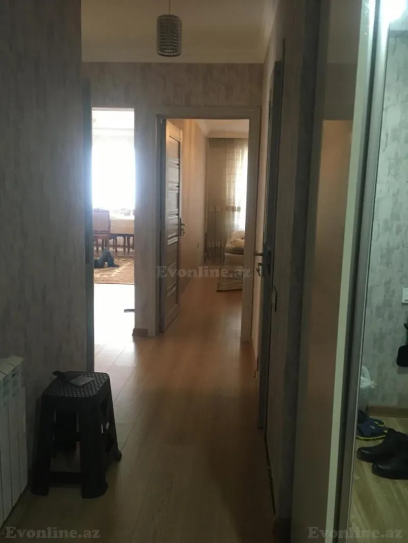 Satılır 3 otaqlı Mənzil Köhnə tikili 70 m² Gənclik m. - şəkil 19