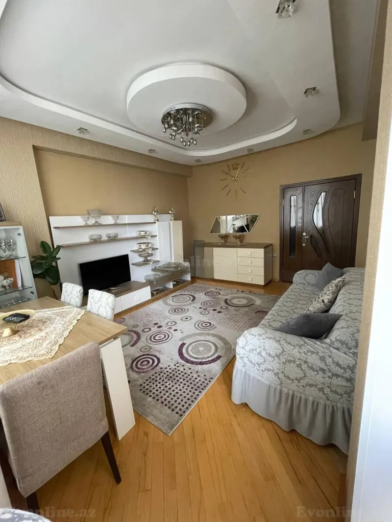 3 otaqlı Mənzil 107 m² Həzi Aslanov m. Satılır
