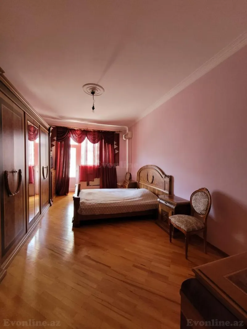 Kirayə verilir 4 otaqlı Mənzil Yeni tikili 165 m² 8 Noyabr m. - şəkil 3