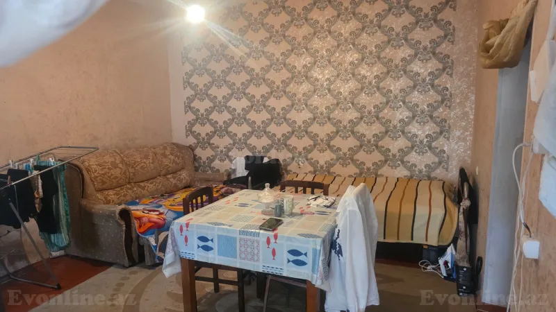 1 otaqlı Həyət evi 32 m² Atatürk pr. Satılır