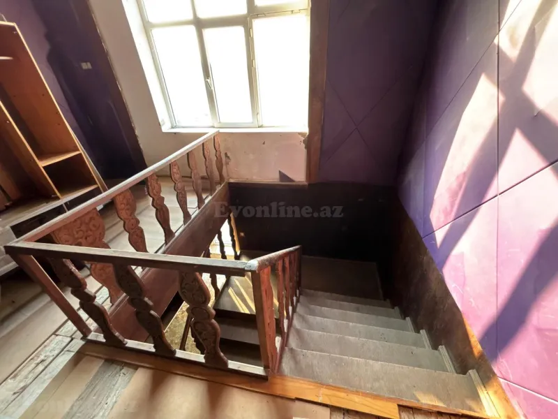 Satılır 7 otaqlı Həyət evi 300 m² Saray - şəkil 23
