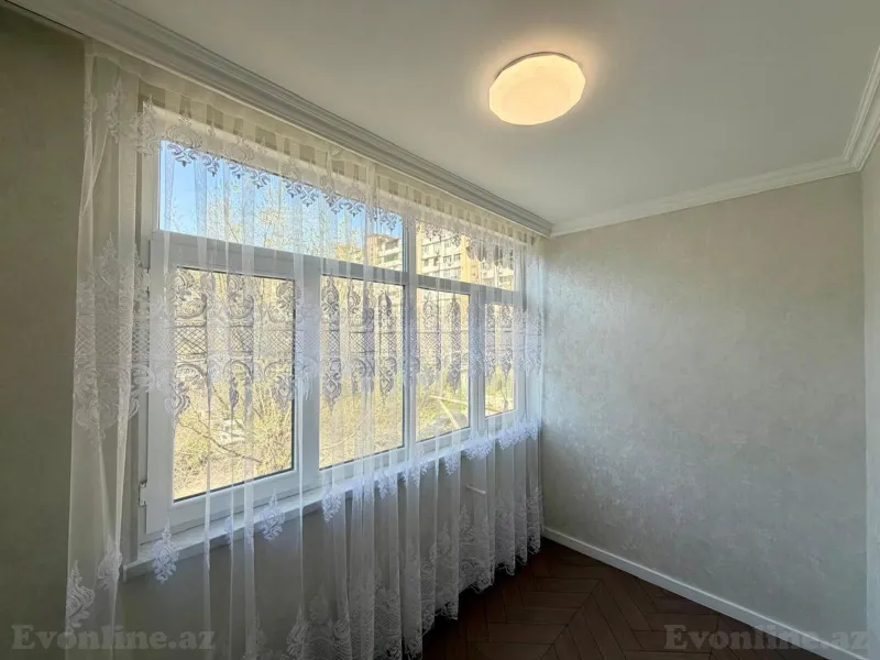 Kirayə verilir 3 otaqlı Mənzil Köhnə tikili 80 m² Neftçilər m. - şəkil 16