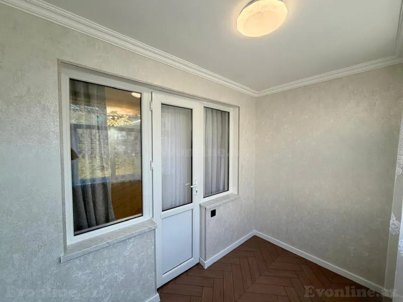 Kirayə verilir 3 otaqlı Mənzil Köhnə tikili 80 m² Neftçilər m. - şəkil 18