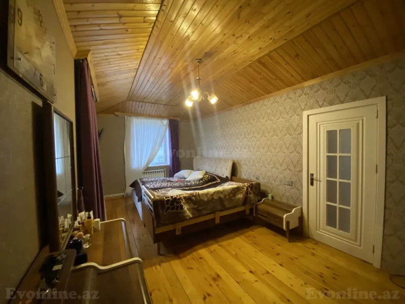 Satılır 8 otaqlı Həyət evi 234 m² Bakıxanov - şəkil 2