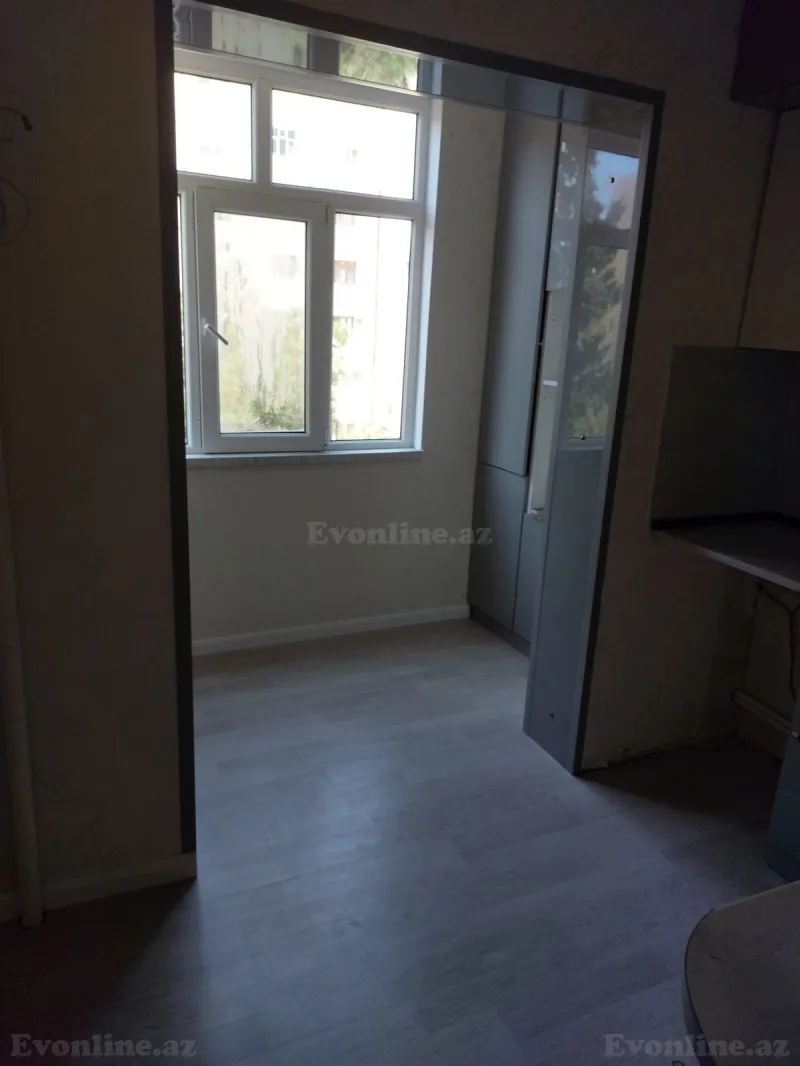 Satılır 2 otaqlı Mənzil Köhnə tikili 65 m² Xalqlar Dostluğu m. - şəkil 10