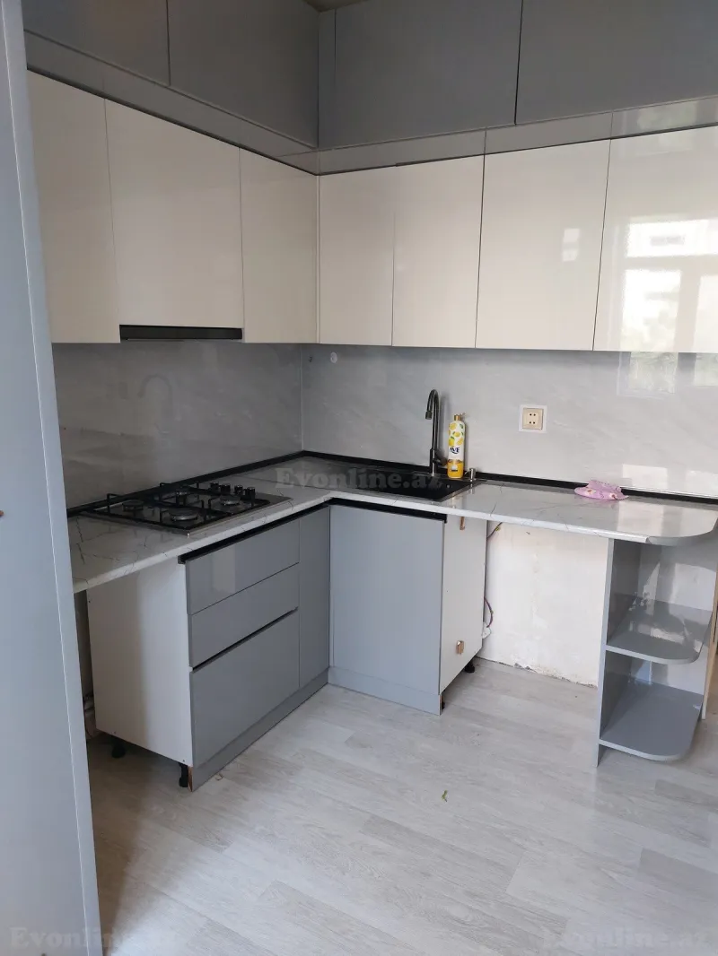 Satılır 2 otaqlı Mənzil Köhnə tikili 65 m² Xalqlar Dostluğu m. - şəkil 13
