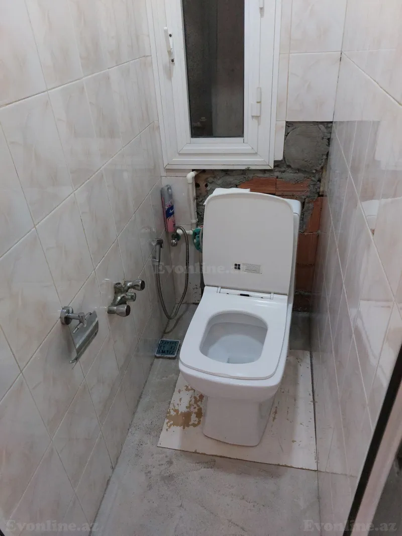 Satılır 2 otaqlı Mənzil Köhnə tikili 65 m² Xalqlar Dostluğu m. - şəkil 15