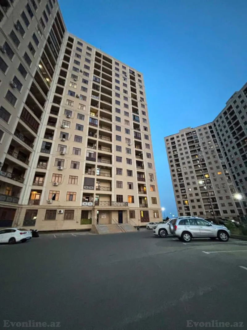 3 otaqlı Mənzil 140 m² Bayıl Kirayə verilir