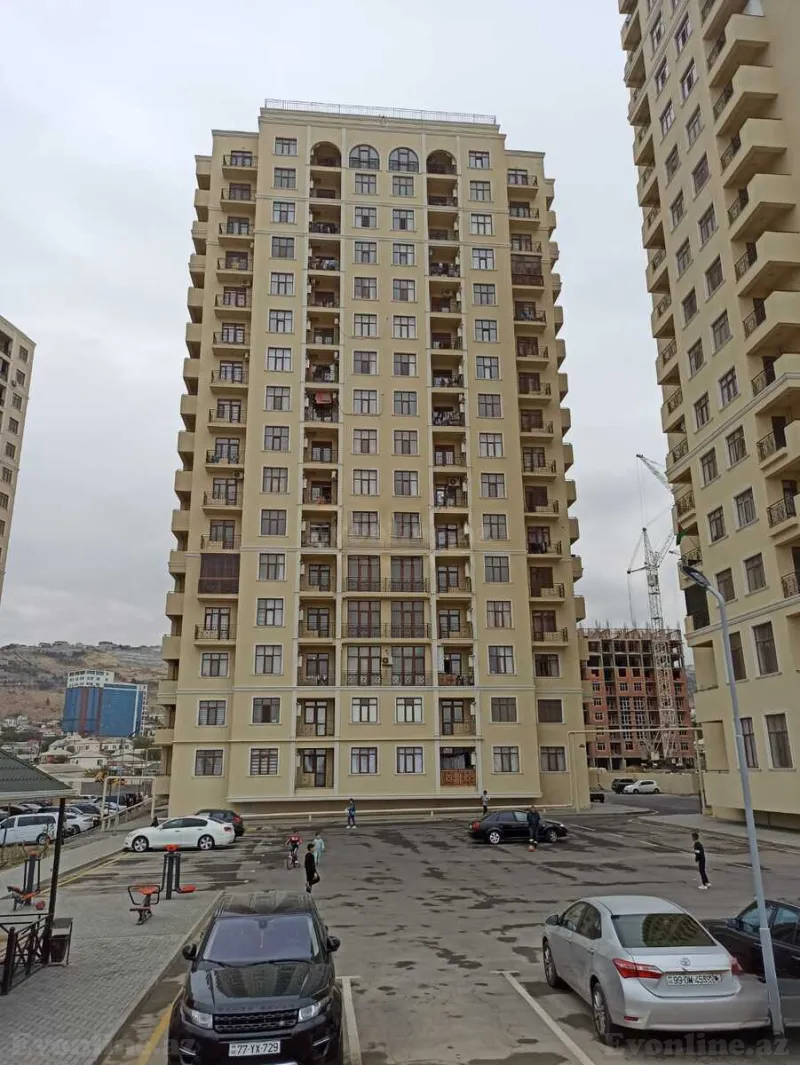 Kirayə verilir 3 otaqlı Mənzil Yeni tikili 140 m² Bayıl - şəkil 16