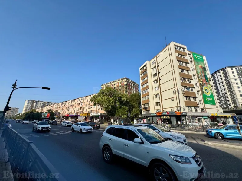 3 otaqlı Mənzil 70 m² 20 Yanvar m. Satılır