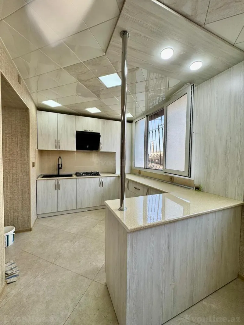 Satılır 3 otaqlı Mənzil Köhnə tikili 70 m² 20 Yanvar m. - şəkil 5