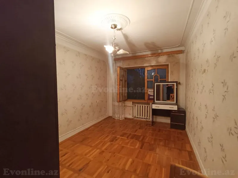 Kirayə verilir 3 otaqlı Mənzil Köhnə tikili 90 m² Xətai r. - şəkil 3