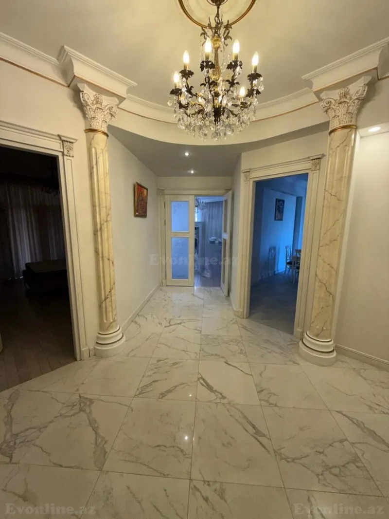 Kirayə verilir 4 otaqlı Mənzil Yeni tikili 200 m² Nizami m. - şəkil 10