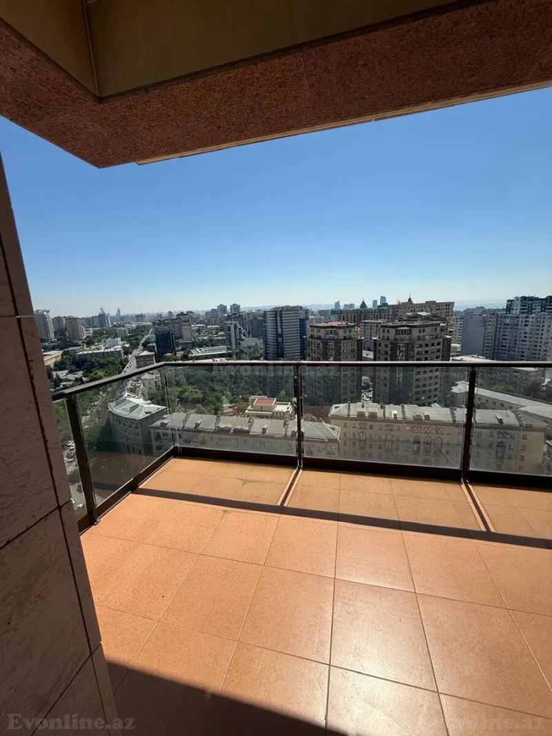 Kirayə verilir 4 otaqlı Mənzil Yeni tikili 200 m² Nizami m. - şəkil 11