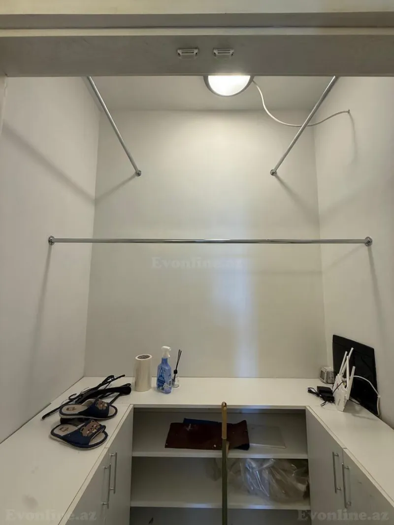 Kirayə verilir 4 otaqlı Mənzil Yeni tikili 200 m² Nizami m. - şəkil 17