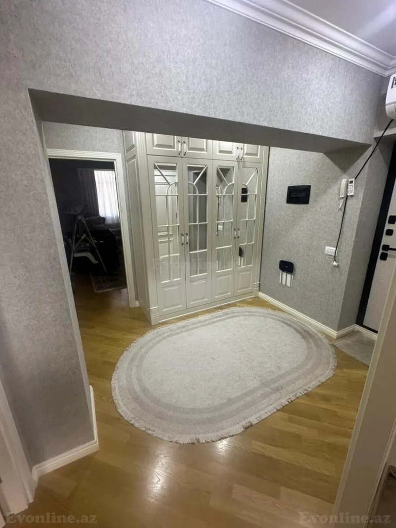 Kirayə verilir 3 otaqlı Mənzil Yeni tikili 100 m² İnşaatçılar m. - şəkil 7