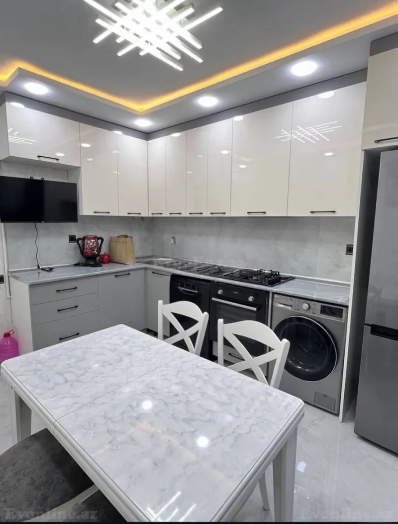 Satılır 2 otaqlı Mənzil Köhnə tikili 70 m² Memar Əcəmi m. - şəkil 8