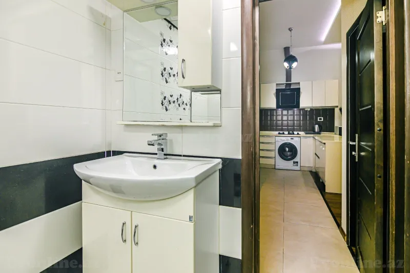 Kirayə verilir 2 otaqlı Mənzil Köhnə tikili 70 m² Sahil m. - şəkil 19