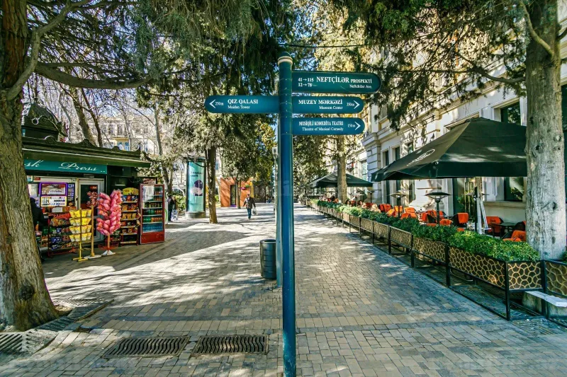 Kirayə verilir 2 otaqlı Mənzil Köhnə tikili 70 m² Sahil m. - şəkil 21