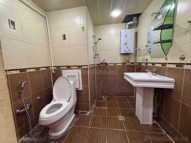 Kirayə verilir 2 otaqlı Mənzil Köhnə tikili 60 m² Nəsimi m. - şəkil 4