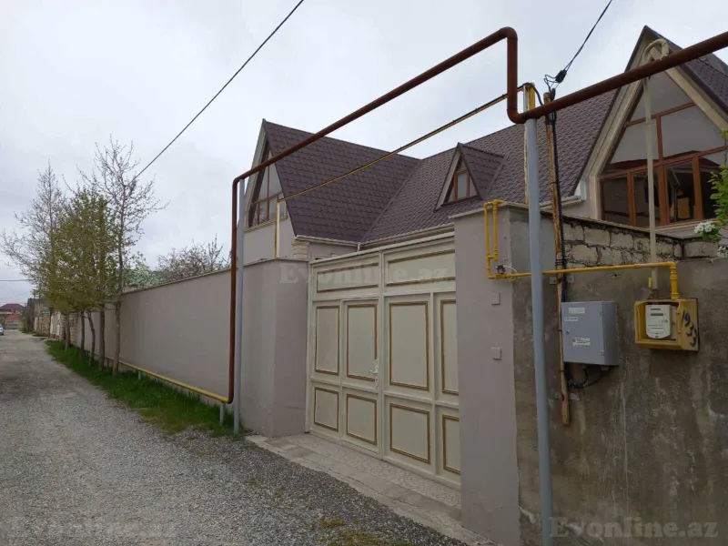 6 otaqlı Həyət evi 171 m² Yeni Ramana Satılır
